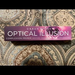 Urban Decay optical illusion primer